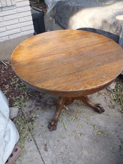 Dinning table