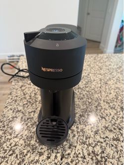 Nespresso expresso/coffee maker