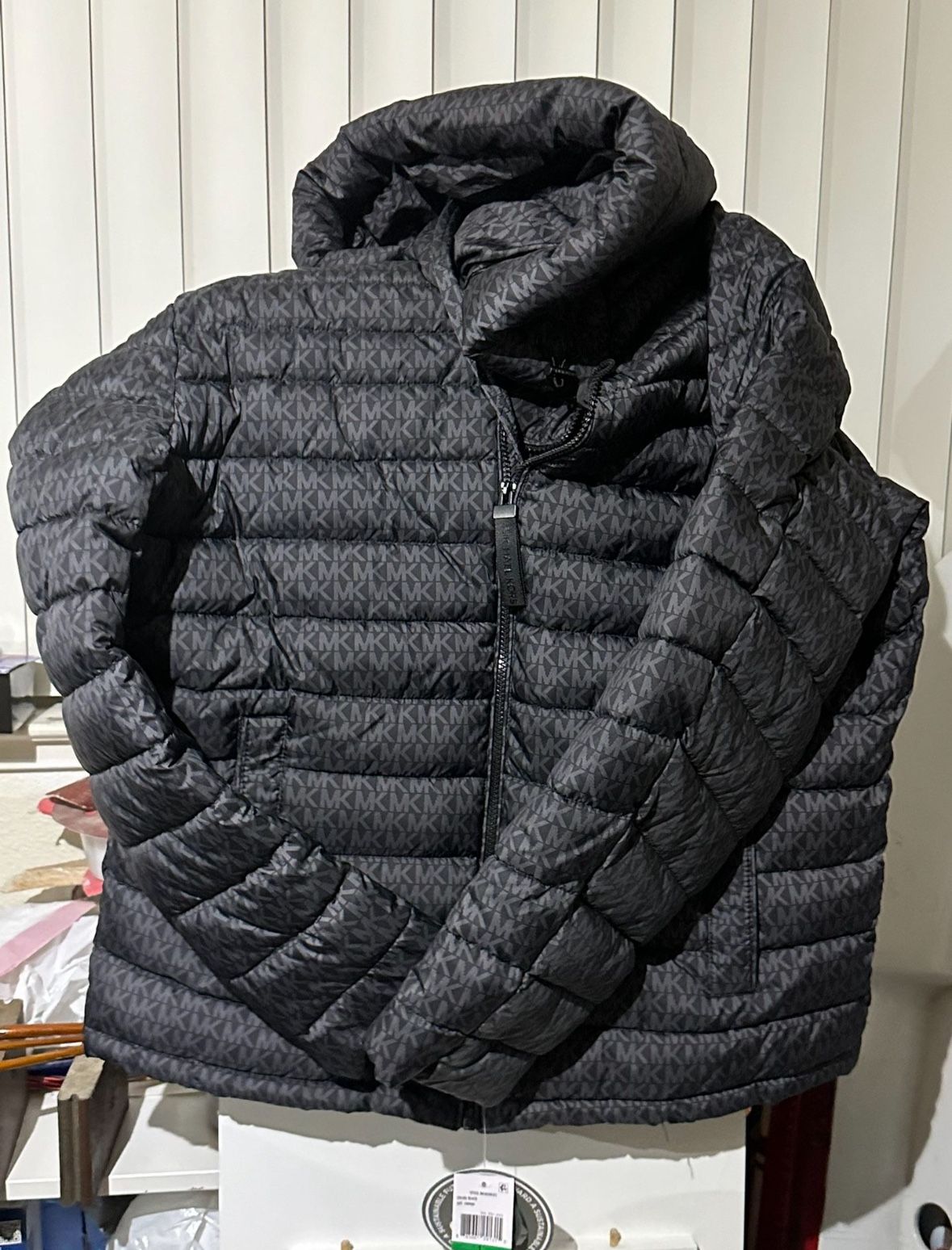New Micheal Kors Men Jacket L
