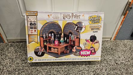 MGA's Miniverse Make It Mini Potions Class Harry Potter™ Mini Collectibles