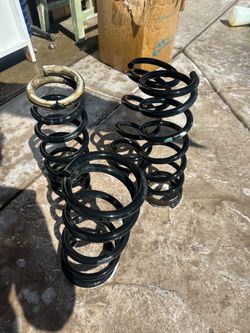 2006 g35 springs