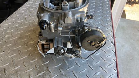 Edelbrock 750