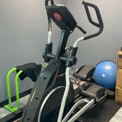 Bowflex BXE216 Elliptical Machine 