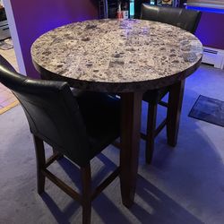 Montibello Pub Table & Chairs