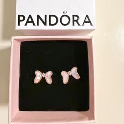 New Pandora Sterling Silver 925 Minnie Bow Earrings