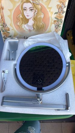 Mirror With LED