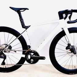 Small 50cm 2026 Trek Madone SL 7 Disc Gen 8 Ultegra Di2 – Aero Carbon Road Bike hydraulic disc brakes