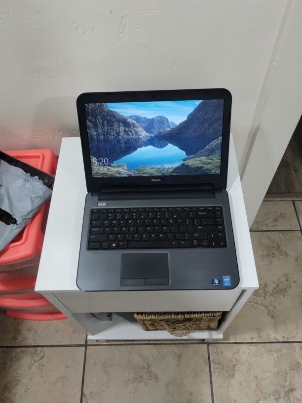 Dell 3440 Latitude Laptop