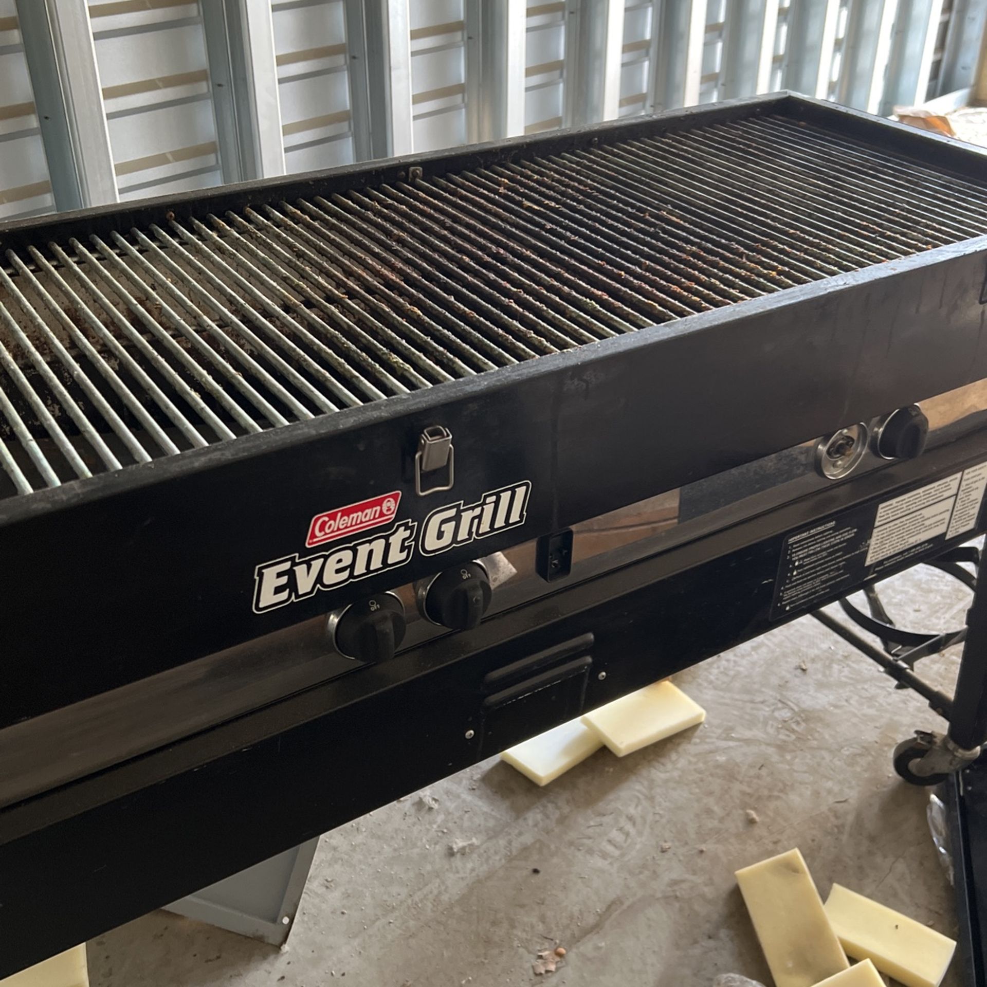 Grills For Stoves. Asador Fugitivo Para Estufa for Sale in Irwindale, CA -  OfferUp