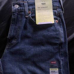 514 Levi’s 30x32 Brand New 