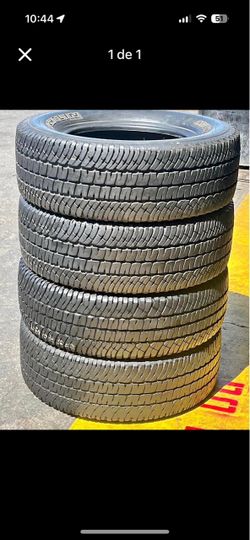 275/65/20 Michelin 📍📍 Vendo un set de llantas con 80% de vida las 4 📍🌟$190