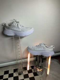 9.5 White HOKA ONE ONE  BONDI