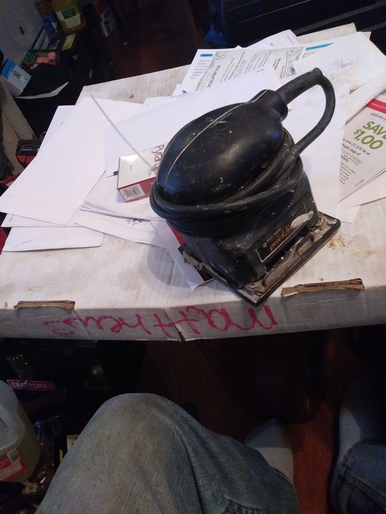 PALM SANDER WORKS GREAT