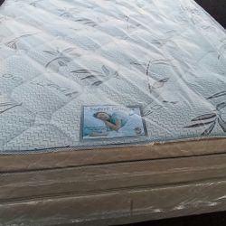Brand new queen size Pillowtop mattress and box spring free delivery depends on location