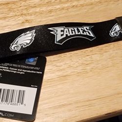 PHILADELPHIA EAGLES HIGH QUALITY  BLACK WRISTLET KEYCHAIN 