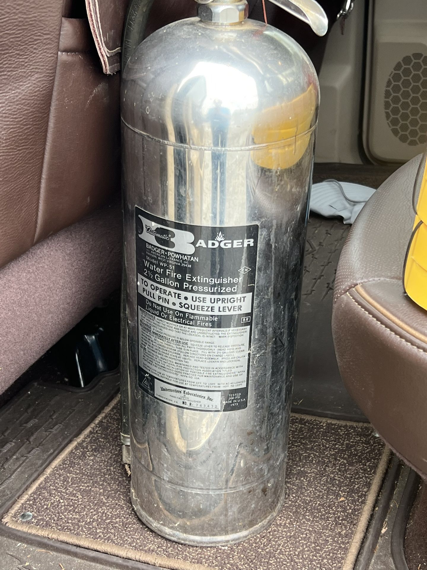 Fire extinguisher