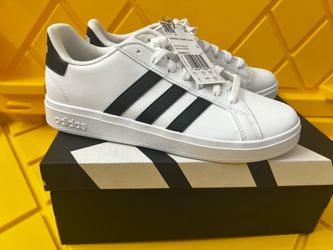 Adidas shoes sneakers