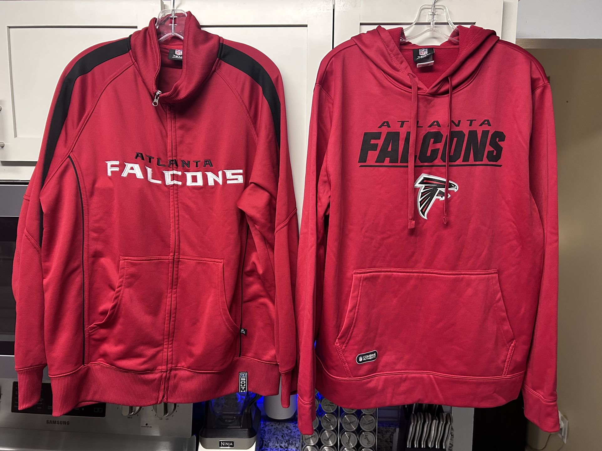 2 Atlanta Falcons NFL Team Jacket/sweater Size Large