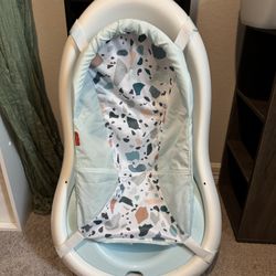Fisher price bath tub