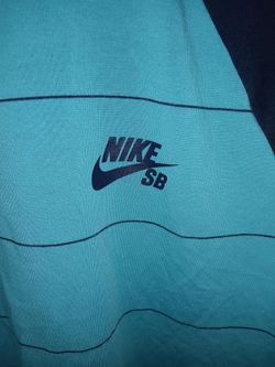 Nike sb half sleeve shirt authentic Nike skateboarding