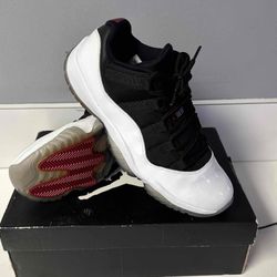 Jordan 11 Low 