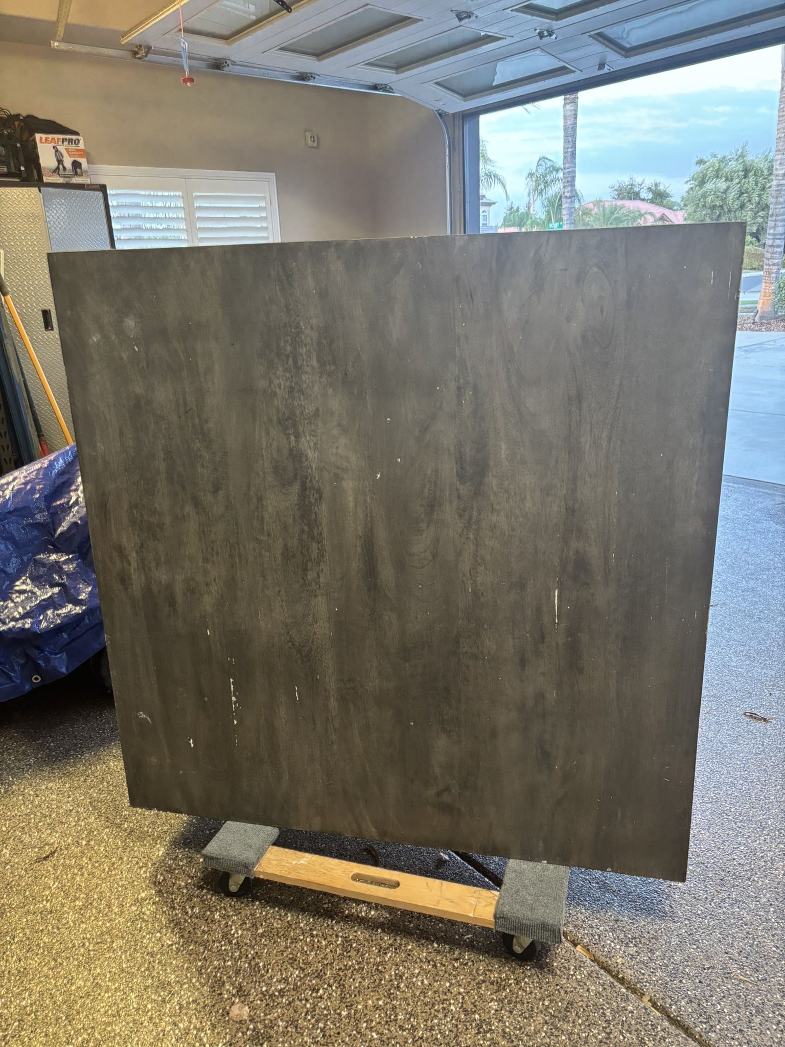 Low Coffee/Game/Puzzle Table