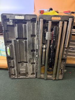 Crain No. 499 Double Case Power Carpet Stretcher GP3138786