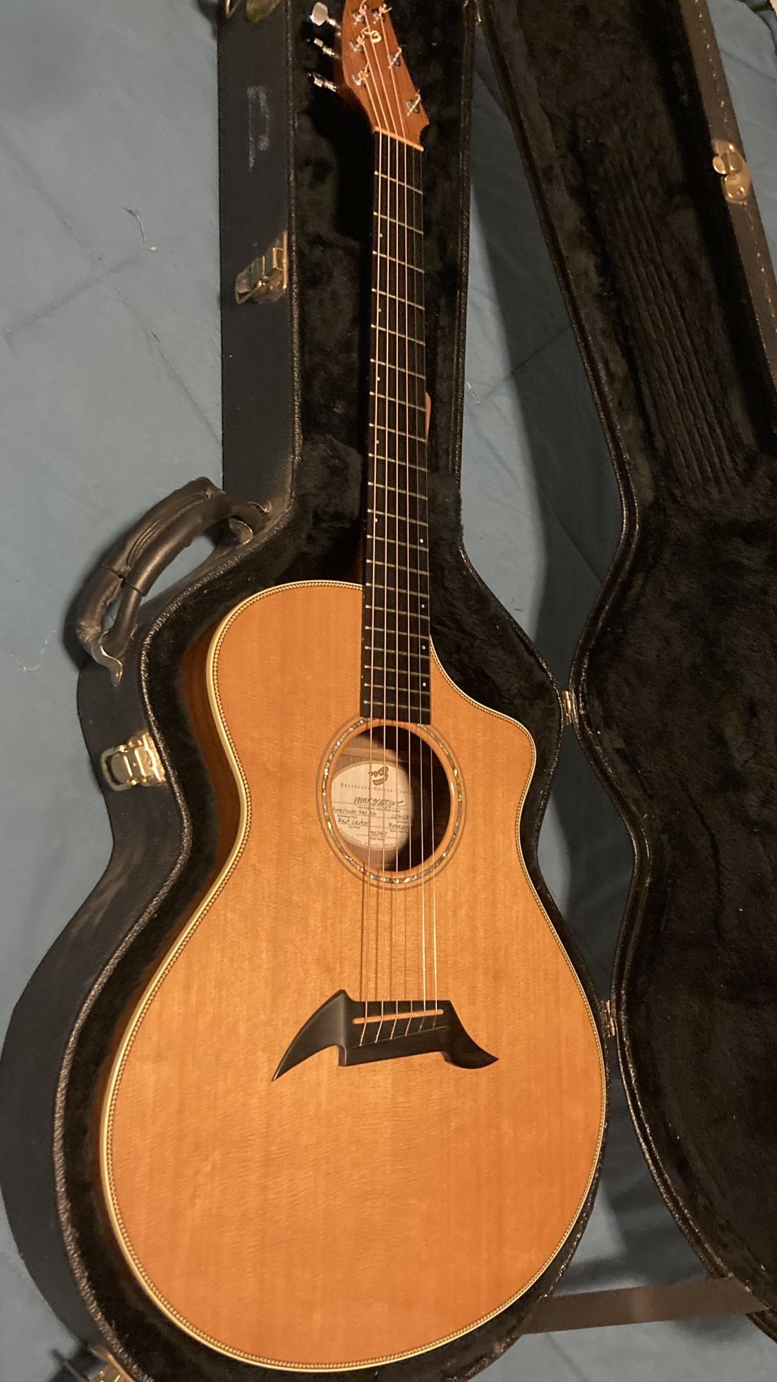 Breedlove American Series C25/CRE Acoustic-Electric Guitar