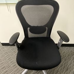 Office Chair  (top Brand 9 To 5 Seating) 