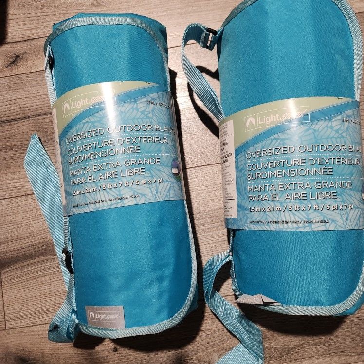 Outdoor Waterproof Blankets