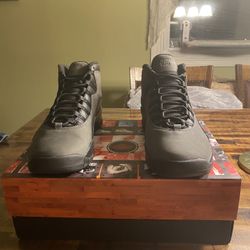 AIR JORDAN 10 RETRO SHADOW SIZE 12.5 