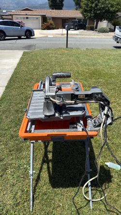 Tile saw