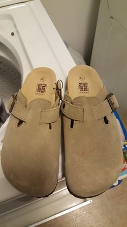 Brand New.kids size 4.5