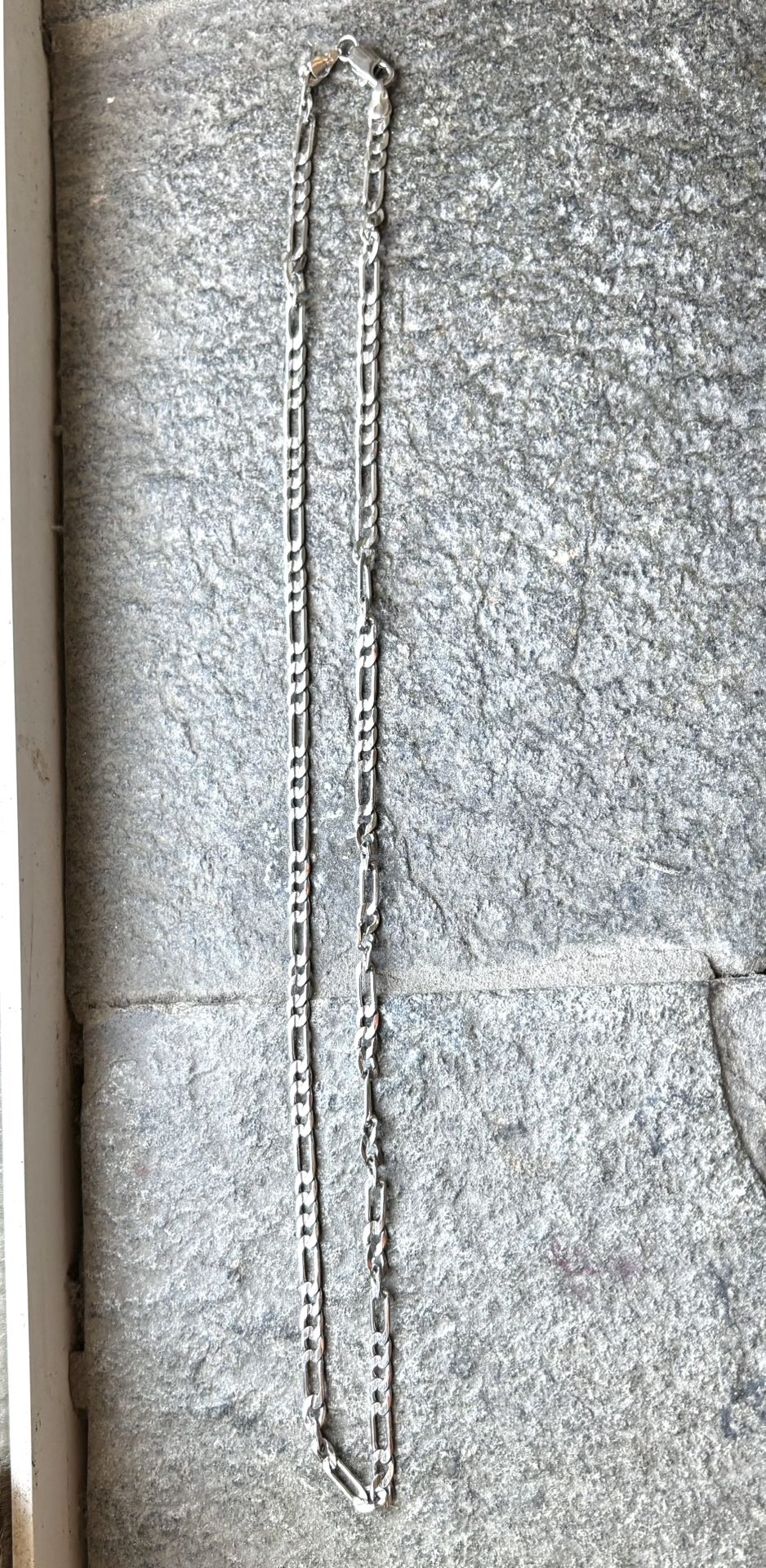 *WHITE GOLD PLATED* Chain