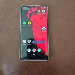 Essential  Ph1 Cell Phone