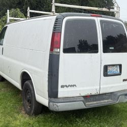 98 Savana Van With Shelves