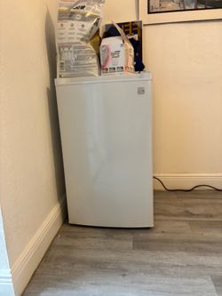 Mini Fridge
