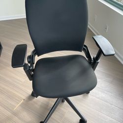 Steelcase Leap V2 Chair