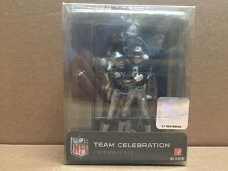 Raiders team celebration ornament
