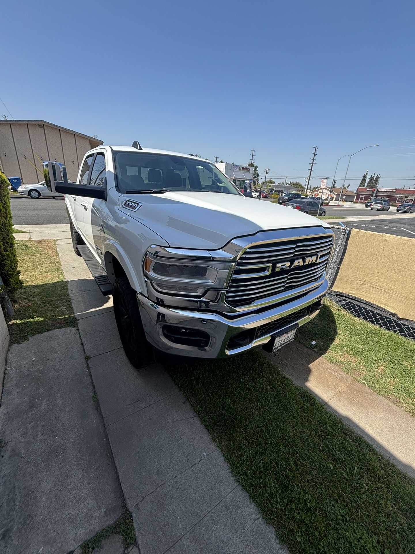RAM 2500 20” Whels