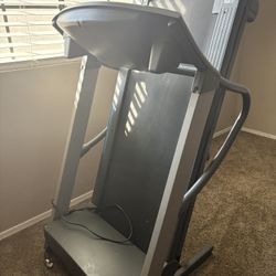 Treadmill 
