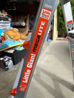 Little Giant MegaLite Ladder