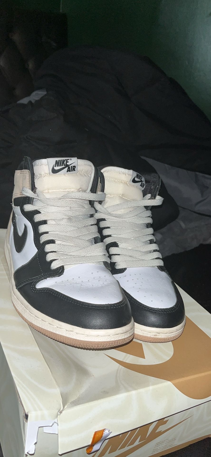 Jordan 1 Latte