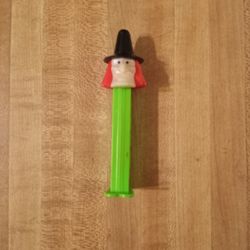 Vintage Misfit Glow In The Dark Witch Loose Pez Dispenser