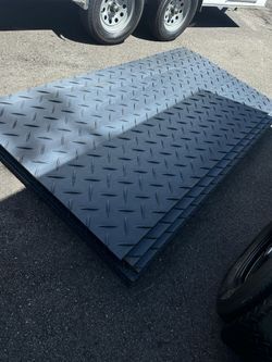 HEAVY-DUTY DIAMOND PLATE GROUND MATS