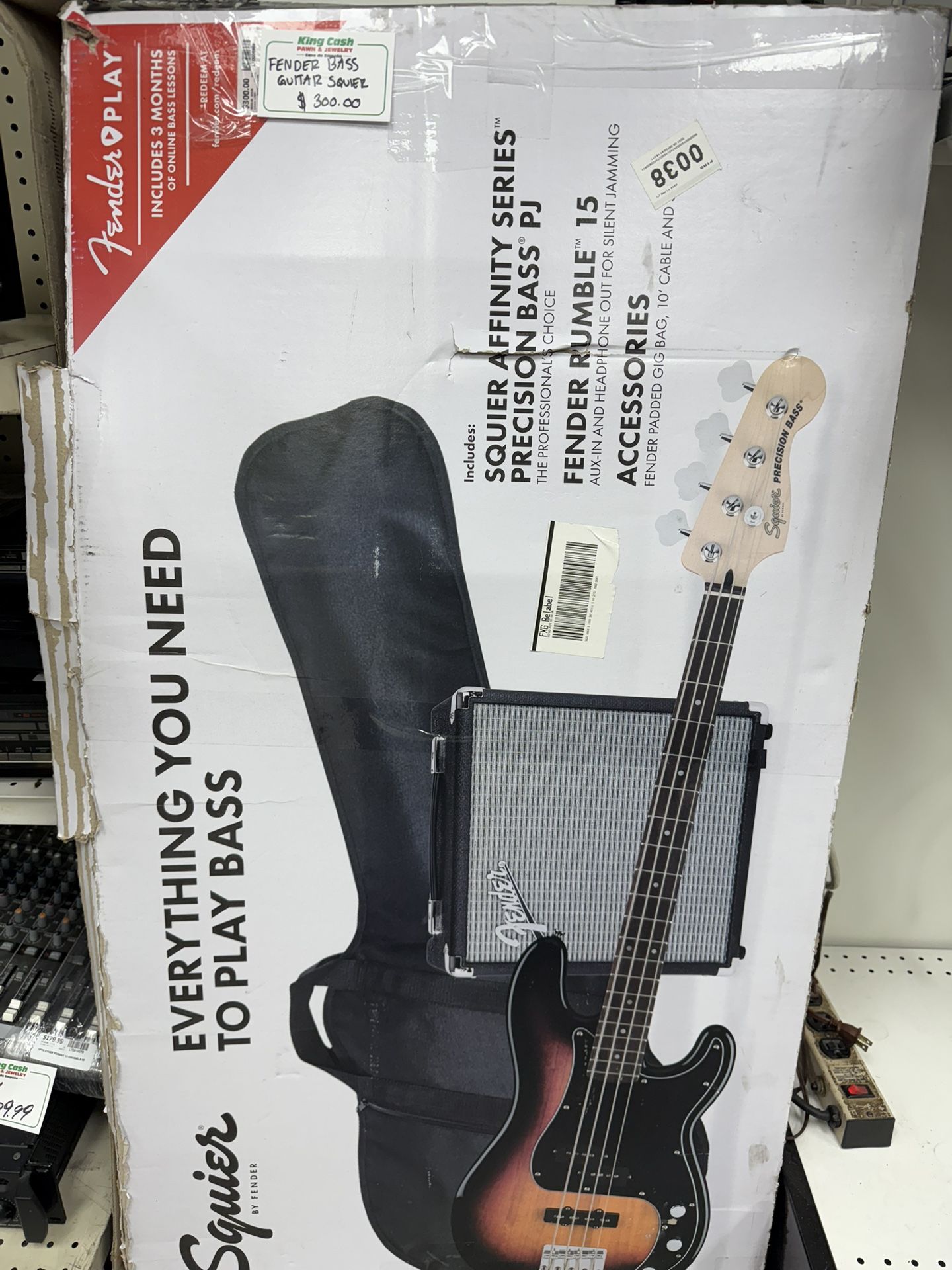 FENDER BASS GUITAR SQUIER PRECIS