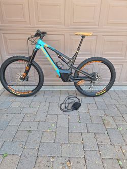 ROCKY MOUNTAIN ALTITUDE POWERPLAY ALLOY 50 FULL SUSPENSION E_ BIKE 2019