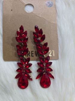 Red rubi elegant earrings