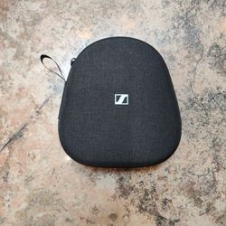 Sennheiser Momentum 4 Headphones (Black)