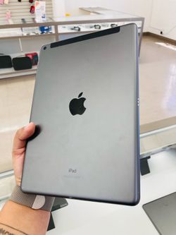 iPad 9th gen 64gb WiFi and LTE